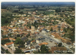 CHARROUX. - Vue Aérienne. Beau Cliché    CPM - Charroux