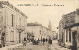 Depts Div.- Tarn Et Garonne  - Y594 -  Negrepelisse - Grande Rue Et Gendarmerie - Voiture - Carte Bon Etat - - Negrepelisse