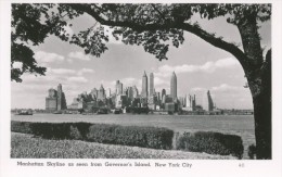 CPSM ETATS-UNIS - USA - New York - Manhattan Skyline As Seen From Governor´s Island - Otros & Sin Clasificación