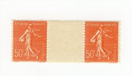 Semeuse Lignée 0fr50 Rouge YT 199 : Le Faux De Marseille En Paire Interpanneau. Rare, Voir Scan. Maury N° 199 > 110 €. - Nuovi