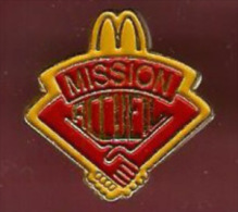 41038-Pin's.McDonald's..a Limentation.Hamburger.Ame Rican Burger.. - McDonald's