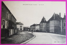 Cpa Bulgnéville La Place Carte Postale Vosges 88 - Bulgneville