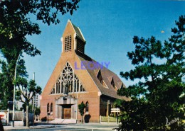 CPM De VILLENEUVE LA GARENNE  (92) - L'Eglise SAINT JOSEPH - Villeneuve La Garenne