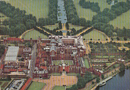 11755- MIDDLESEX- HAMPTON COURT PALACE PANORAMA - Middlesex