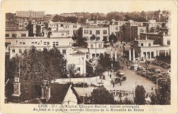 Lyon - L'Hôpital Edouard Herriot, Entrée Principale - Au Fond, Clinique De La Mutualité Du Rhône - Edition J. Cellard - Lyon 3