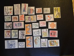 Tchécoslovaquie  . Lot De 32  Timbres Oblit. - Collections, Lots & Series