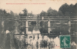 ( CPA 28 )  COURTALAIN  /  Environs De Courtalain - La Passerelle De Godebert  - (léger Défaut Coin Bas Gauche) - Courtalain