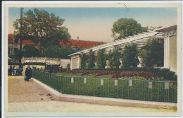 Châtillon-Châtillon-sous-Bagneux-Le Marché. - Châtillon