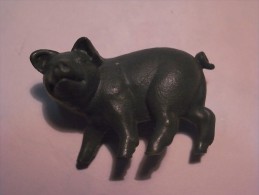 1 FIGURINE FIGURE DOLL PUPPET DUMMY TOY IMAGE POUPÉE - PIG MONOCHROME - Cochons
