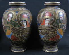 Paire De Grands Vases SATSUMA / Japon Début 20è - Aziatische Kunst