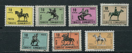(cl.18 -60) (lot 1) Turquie **, Ob Lot De 7 Tbres  (ref. Michel Au Dos) - Statue Esquestre D'Atatürk  - - Unused Stamps