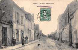 91.  MASSY.  RUE DU CHEVAL BLANC.  GROS PLAN.  MAISONS.  ANIMATION.  CHATS. 1908 - Massy