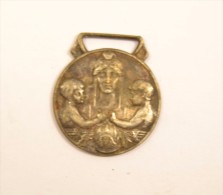 Médaille Oeuvre Des Pupilles Des Sapeurs Pompiers Français 1935. Pompier - Brandweer