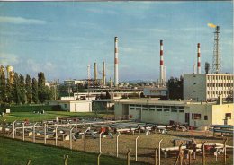 V27 DEPT 64 CPSM 1970 LACQ UNE PARTIE DES INSTALLATIONS VOYAGEE  VOIR DOS - Lacq