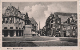 AK Hoorn Kaasmarkt Waaggebouw M. Standbeeld J. Pzn. Coen Nord Holland Bei Alkmaar Wognum Enkhuizen Lelystad Hoogwoud - Hoorn