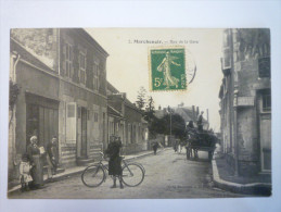 MARCHENOIR  (Loir-et-Cher)  :  Rue De La  GARE  -  Belle Animation     1908 - Marchenoir