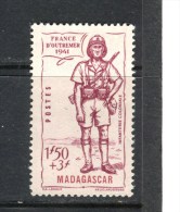 MADAGASCAR - Y&T N° 228** - Défense De L'Empire - Unused Stamps