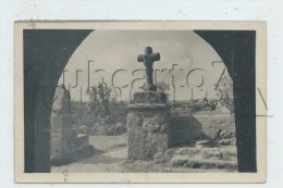 Penvenan (22) : Le Calvaire Pris De L'entrée De La Chapelle Notre-Dame-de-Port-Blanc  En 1950 PF. - Penvénan