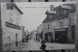 Carte Postale Ancienne Saint-Parize Nièvre La Grande Rue Animée Hôtel Du Lion D'Or - Saint Pierre Le Moutier