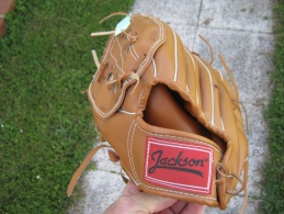 Ancien Gant De Baseball  JACKSON  TAILLE 11 INCH  Us - Apparel, Souvenirs & Other