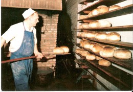 WILDERT-ESSEN (2910) - Boulangerie : Bakkersmolen Verwezenlijkt Door De Heer En Mevr. De Medts-Maas. Brood Uit De Oven. - Essen