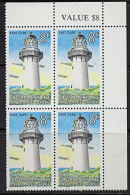 A5209 NEW ZEALAND 1969, SG L60  8c Life Insurance, Cornerl Block Of 4, MNH - Ongebruikt