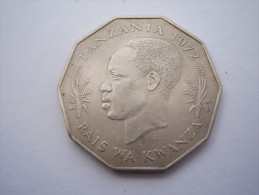 TANZANIA 1972 FIVE SHILLINGS NYERERE Issue "FIRST PRESIDENT" Swahili Inscribed Copper-Nickel USED. - Tanzanie