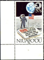 SPACE-MAN ON THE MOON-APOLLO XI-NIUAF´OU-1989-MNH-B4-402 - Oceanía