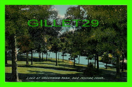 DES MOINES, IA - LAKE AT GREENWOOD PARK - - Des Moines