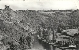 PICARDIE - 80 - SOMME - COMBLES - Château Du Rocher - CPSM PF NB - Combles