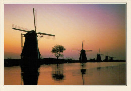 KINDERDIJK:    MULINI  A  VENTO     (NUOVA CON DESCRIZIONE DEL SITO SUL RETRO) - Kinderdijk