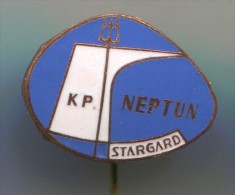 Rowing, Kayak, Canoe - NEPTUN STARGARD, Poland, Vintage Pin Badge, Enamel - Canoë