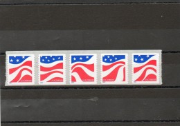 ETATS-UNIS    5 Timbres  Forever  2014    Scott: 4894 à 4897   Roulette  Avec N° Au Dos      Neufs - Ruedecillas (Números De Placas)