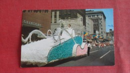 - Cotton Carnival Parade Float  Tennessee> Memphis--     --ref   1926 - Memphis