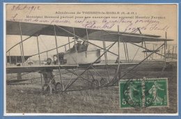 78 - TOUSSUS Le NOBLE --  Aérodrome - Monsieur Bernard Partant Pour Une Excursion...... - Toussus Le Noble