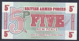 United Kingdom - 5 New Pence -  (1972 )....m47..,,UNC - 1 Pound