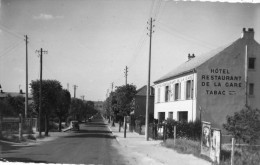 GARGENVILLE  AVENUE LUCIE-DESNOS HOTEL RESTAURANT DE LA GARE - Gargenville