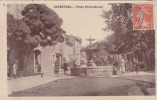 CPA Animée (34)  CAPESTANG Place Porte-Neuve Fontaine - Capestang