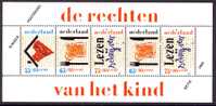 Niederlande / Netherlands 1989 : Mi Block 33 *** - Voor Het Kind - Blocks & Sheetlets