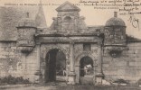 CPA PIONNIERE PLOUARET (Côtes D'Armor) - Manoir De Guernachannay : Portique D'entrée - Plouaret