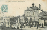 77 - Roissy - Cpa Animée - Mairie - Sorties Des Ecoles - Seine Et Marne - Voir Scans - Roissy En Brie