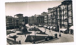 ES-1590   VITORIA : Plaza De La Virgen Blanca - Álava (Vitoria)