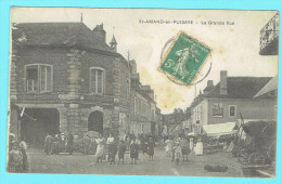 CPA ST AMAND EN PUISAYE La Grande Rue - Marché - Saint-Amand-en-Puisaye