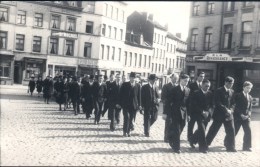 Molenbeek - Carte Photo D'un Enterrement à La Place De La Duchesse / Brasserie "A La Renaissance" - Molenbeek-St-Jean - St-Jans-Molenbeek