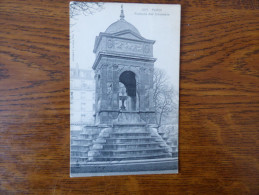 Fontaine  Des Innocents - Statues