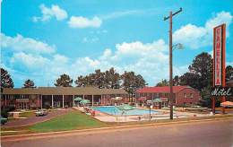 258751-Georgia, Columbus, Camellia Motel, Swimming Pool, US Highway 27, Colorama No C-17008 - Columbus