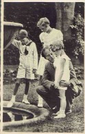 CPA. S.M. LE ROI LEOPOLD III ET SES ENFANTS - Verzamelingen & Kavels