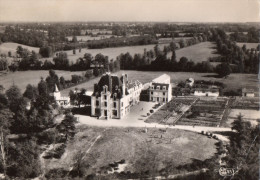 86 LATHUS Vue Aéreinne Du Château De Chez Ragon Colonie De Vacances - Vouneuil Sous Biard