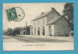 CPA 22 - Chemin De Fer Train Arrivée Du Train En Gare D´ETRECHY 91 - Etrechy