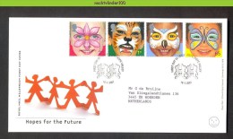 Nbd0333b HOPES FOR THE FUTURE CHILDREN MASKS BIRDS BUTTERFLIES CAT FLOWER GREAT BRITAIN 2001 FDC - 2001-2010 Dezimalausgaben